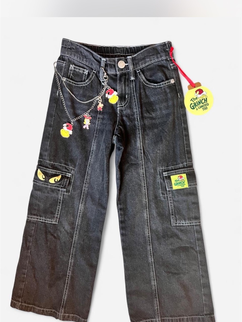 Limited Too Black Grinch-Themed Cargo Jeans with Charm Chain